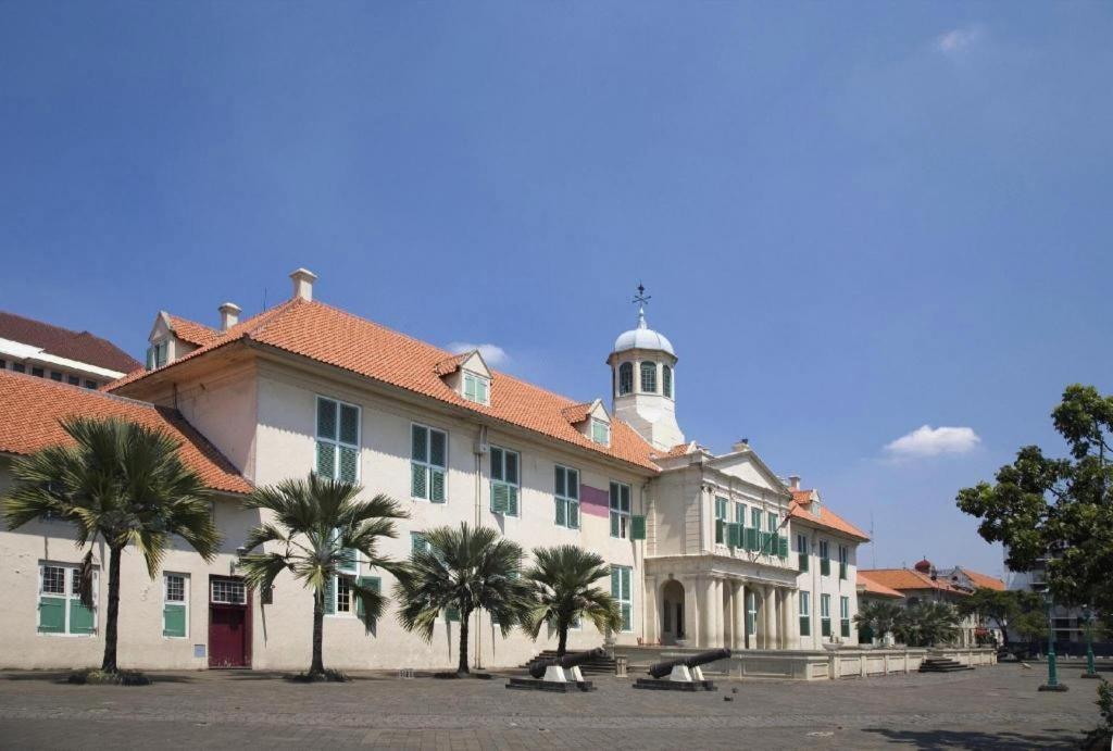 The Grand Palace Resident Jakarta Buitenkant foto