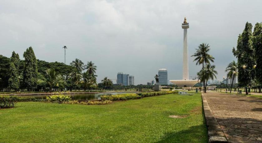 The Grand Palace Resident Jakarta Buitenkant foto